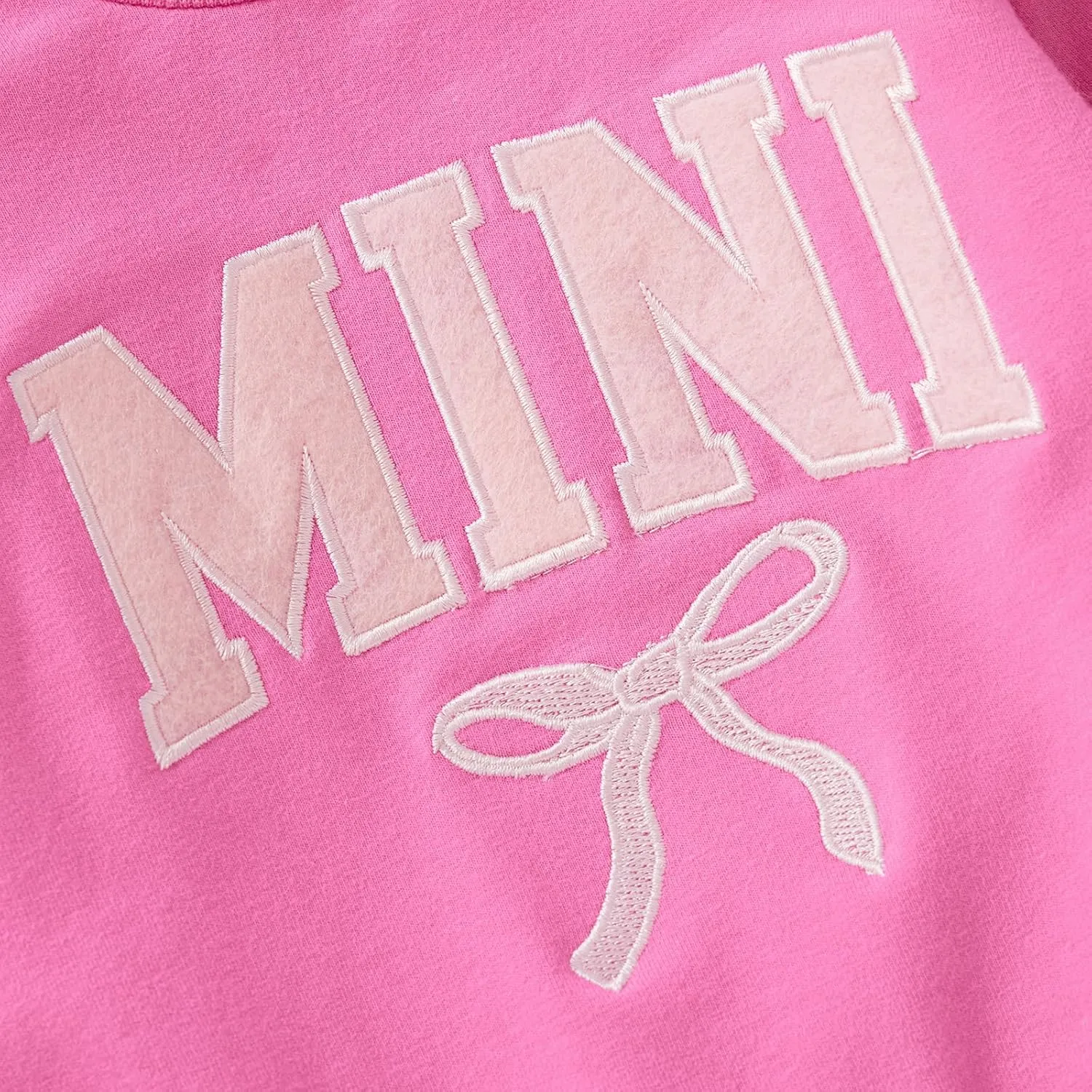 Mommy and Me Letter Print Matching Family Outfits Long Sleeve Crewneck Casual Sweatshirt T-Shirt