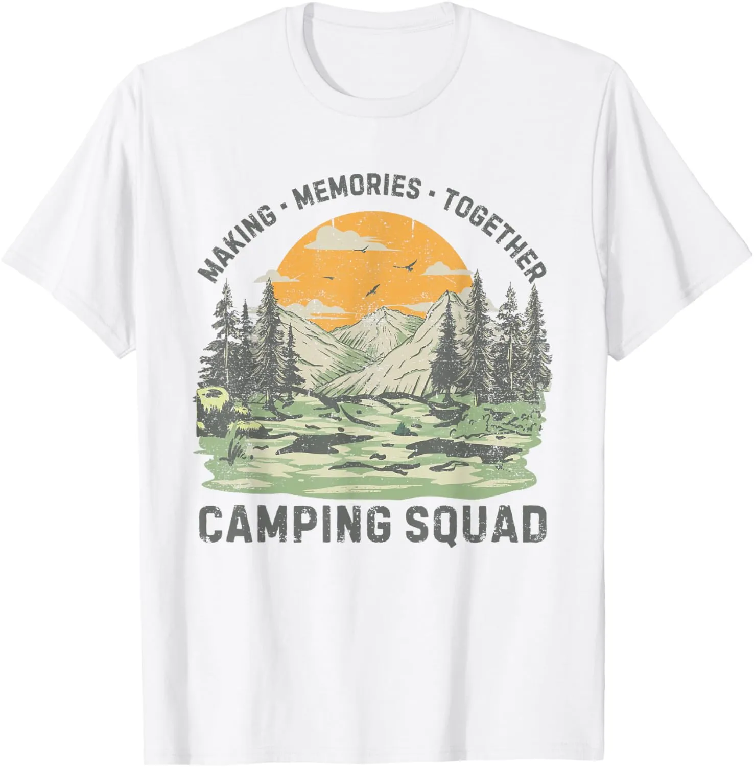 Retro Family Camping Crew Est 2025 Camper Camp Camping Squad T-Shirt