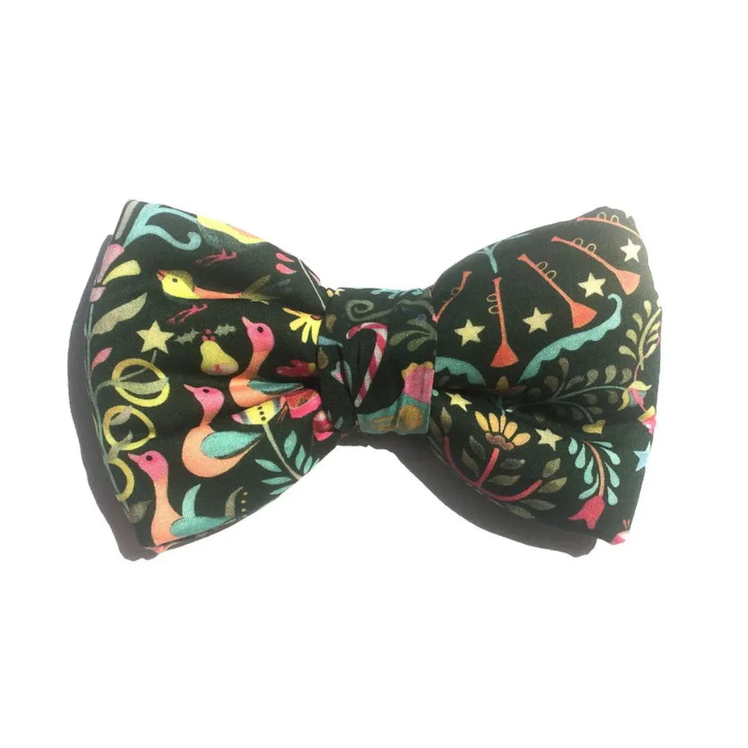 Twelve Days of Christmas - Liberty Print Dog Bowtie
